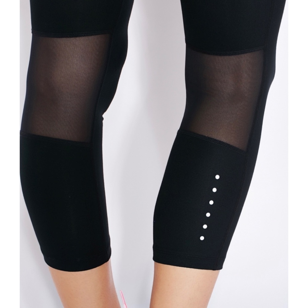 NWOT Nike Dri-Fit Epic Run Crop Pants S - Picture 3 of 7